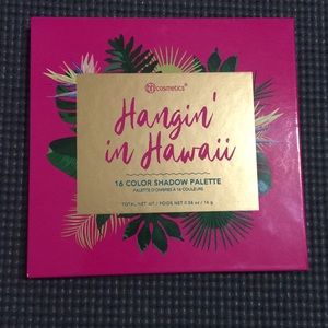 BH cosmetics Hanging in Hawaii eyeshadow palette